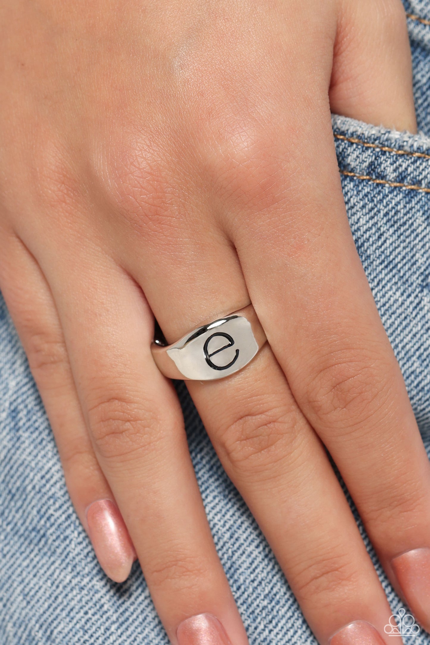 Monogram Memento - Silver - E Ring