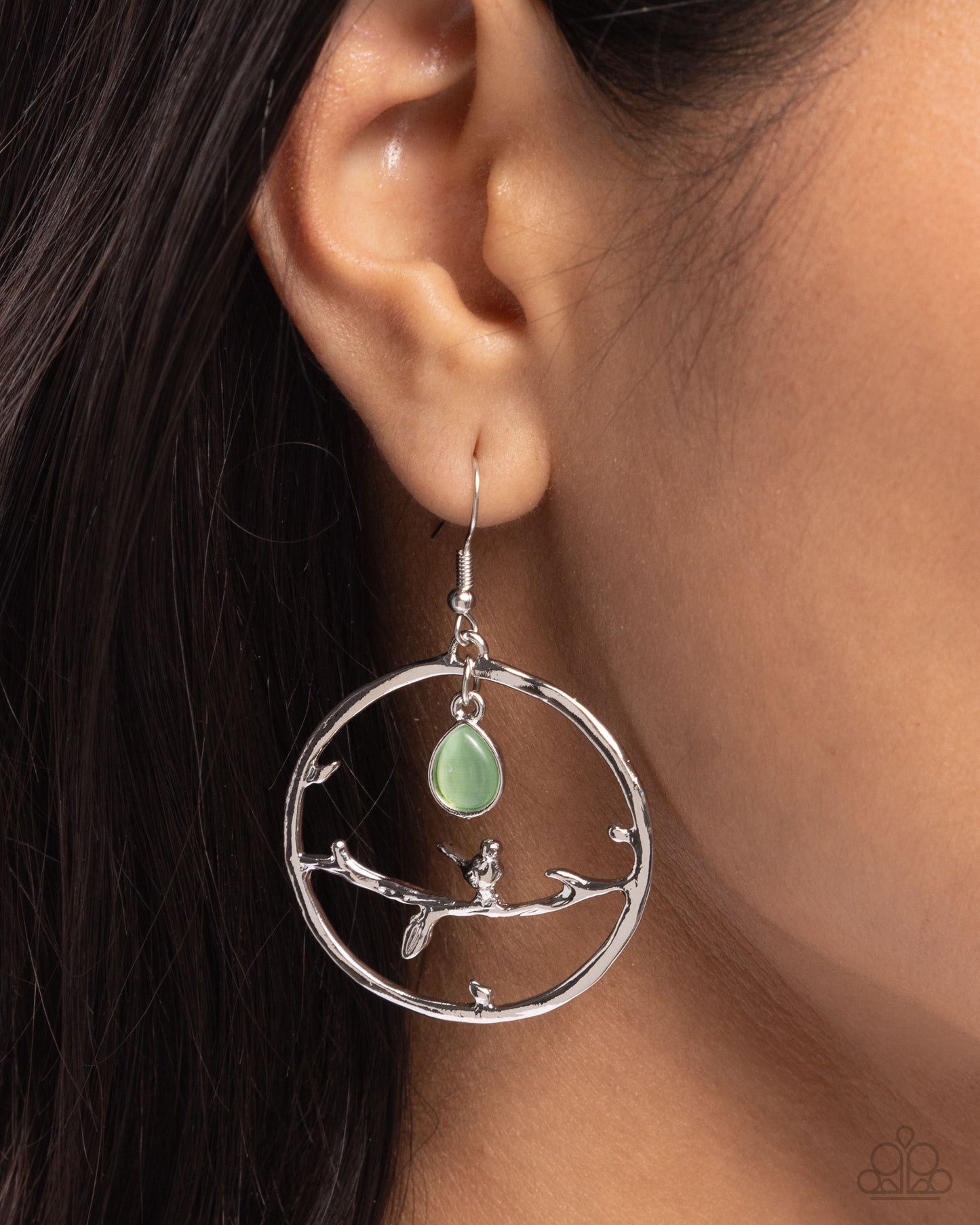 Picturesque Scene - Green Earring