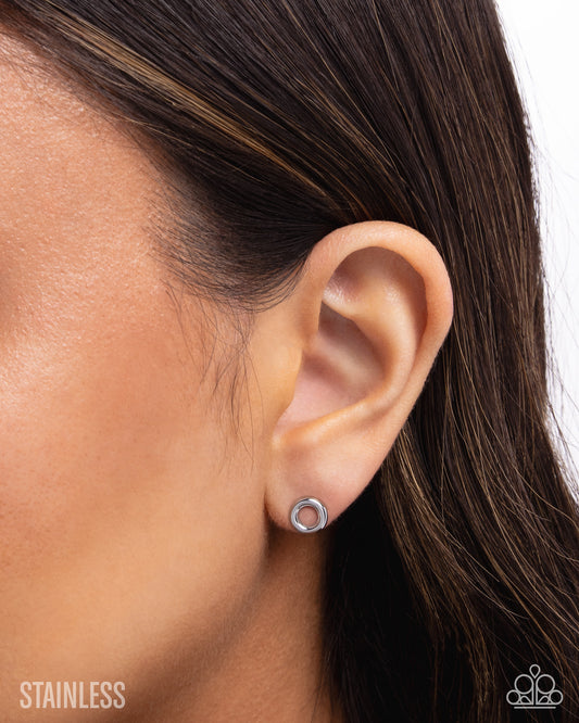 Round Table Radiance - Silver Earring
