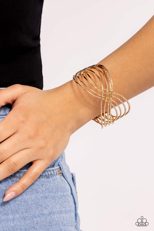 WIRE Away - Gold Bracelet