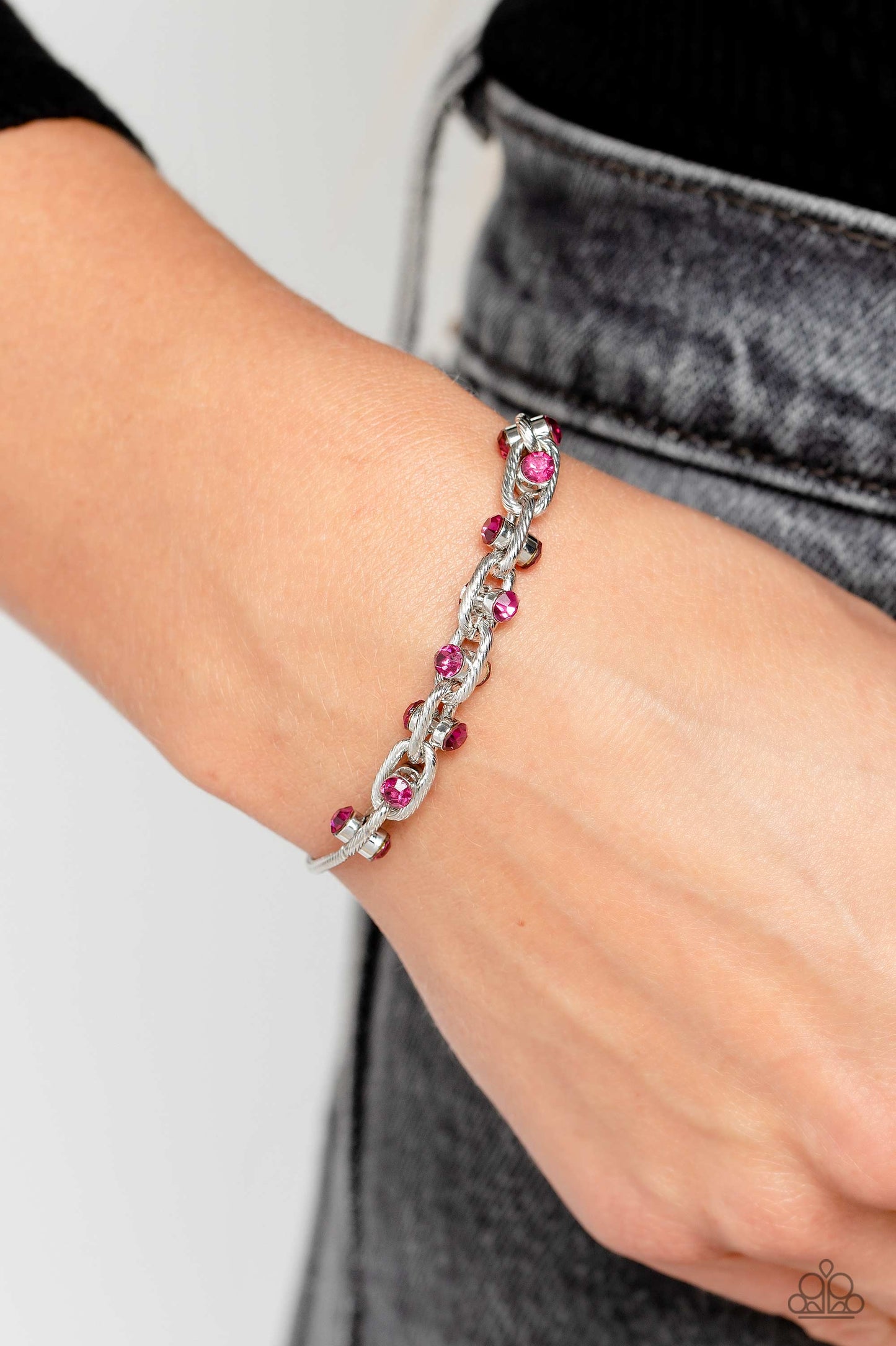 Intertwined Illusion - Pink Bracelet