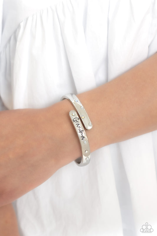 Gorgeous Grandma - White Bracelet